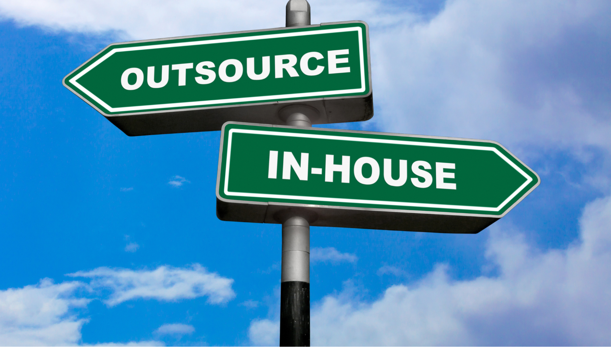 When to choose in-house vs outsourced call centers.