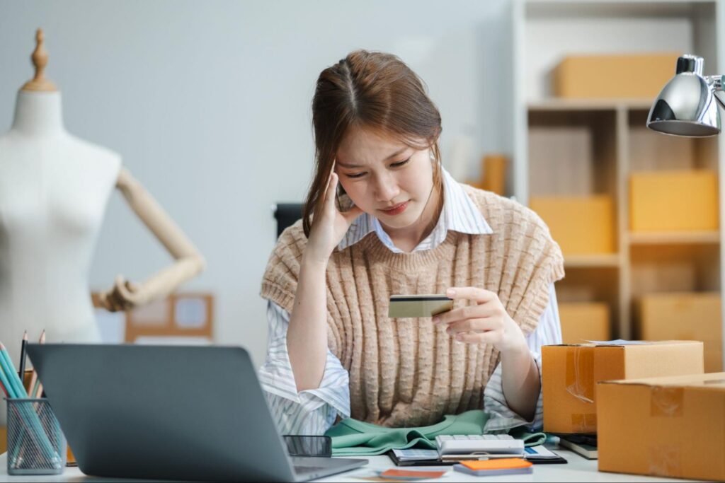 An e commerce support outsourcing company can help online businesses overcome customer service, scalability, and operational challenges.